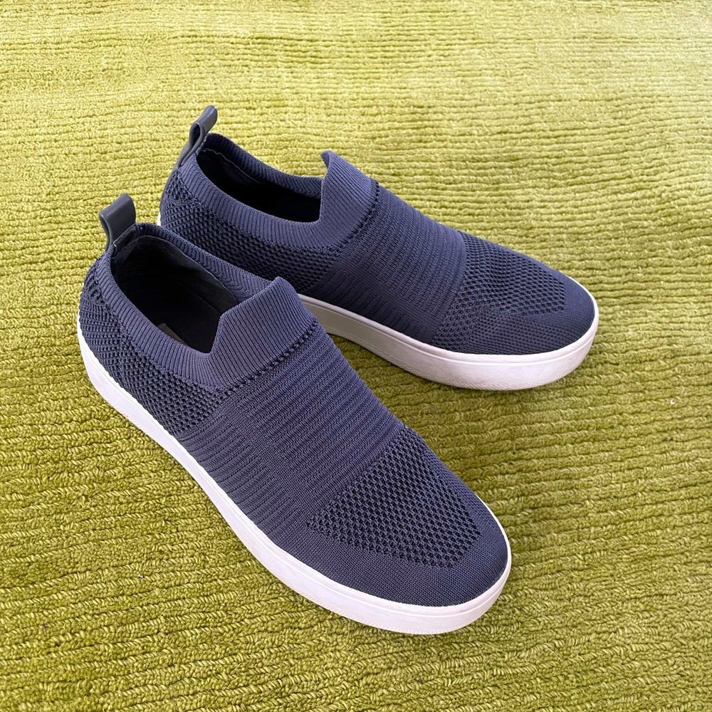 Steve Madden Knit Sneaker